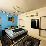 Aura B&B - The Haveli Homestay